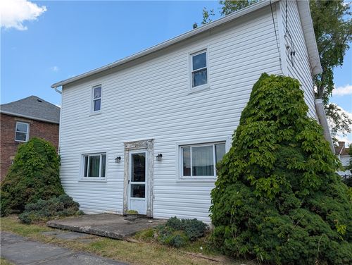 216 Wayne St, Roscoe, PA, 15477-1074 | Card Image