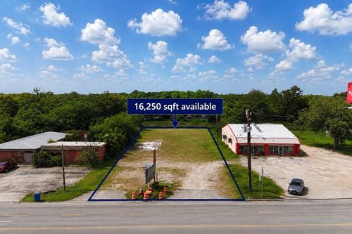 8507 Highway 6, Hitchcock, TX, 77563-3109 | Card Image