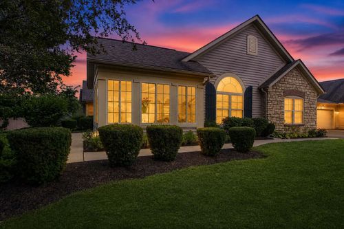 1266 Paddock Loop, Washington Court House, OH, 43160-8891 | Card Image