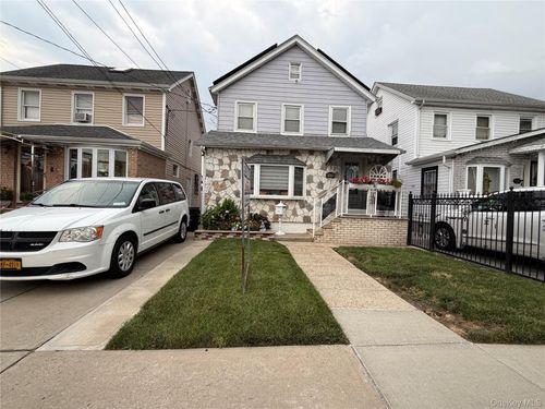 9446 214th Place, New York, NY, 11428 | Card Image