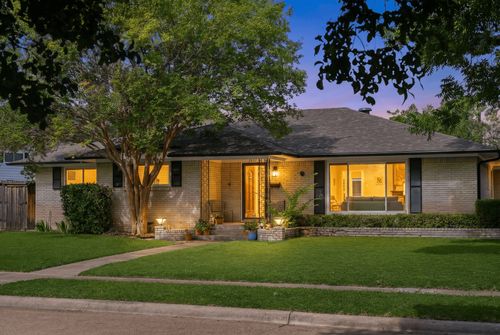 2677 Heatherwood Dr, Dallas, TX, 75228-4227 | Card Image