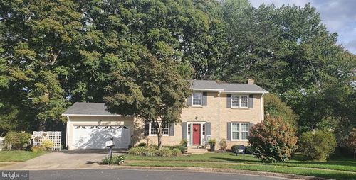 10401 Headly Ct, FAIRFAX, VA, 22032-2652 | Card Image