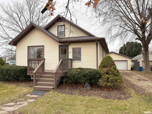 507 Vine St, Varna, IL, 61375-9327 | Card Image