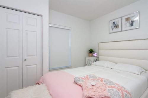 2508 Mckinley St, Hollywood, FL, 33020-3020 | Card Image