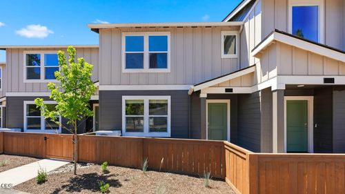 61223 Parrell Rd, Bend, OR, 97702-2601 | Card Image