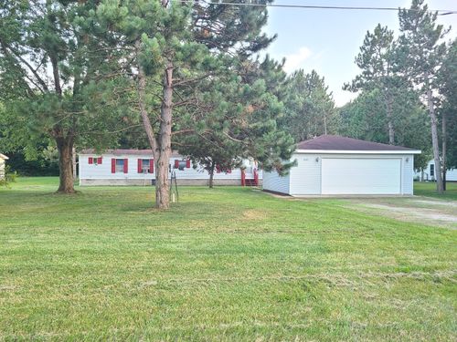 4381 Hawthorn Rd, Wheatfield, IN, 46392-7673 | Card Image