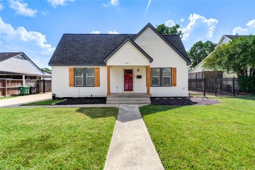 814 Sue St, Houston, TX, 77009-2032 | Card Image