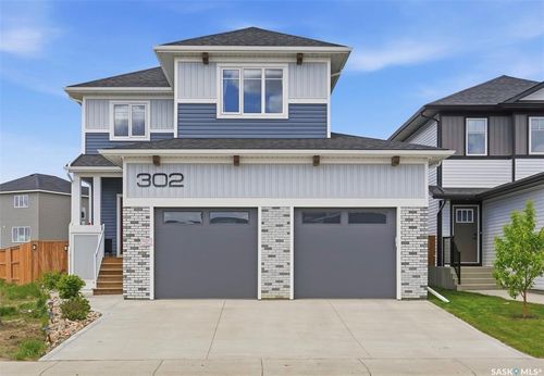 302 Chelsom Manor, Saskatoon, SK, S7V1R3 | Card Image