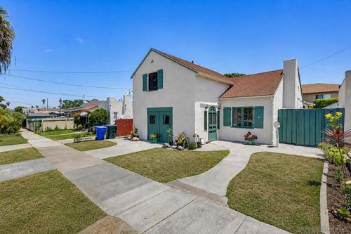 527 K Ave, National City, CA, 91950-2536 | Card Image