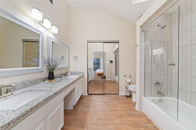 36 N Rain Forest Ct, House other with 4 bedrooms, 2 bathrooms and 2 parking in Spring TX | Image 17