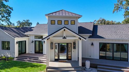 12050 Sonoma Highway, Glen Ellen, CA, 95442 | Card Image