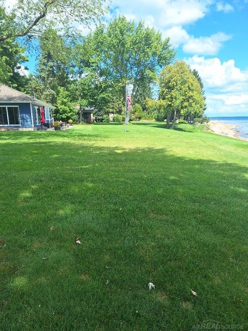 830 N Lakeshore Rd, Port Sanilac, MI, 48469-9673 | Card Image