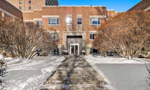 46-330 19 Ave Sw, Calgary, AB, T2S0C9 | Card Image