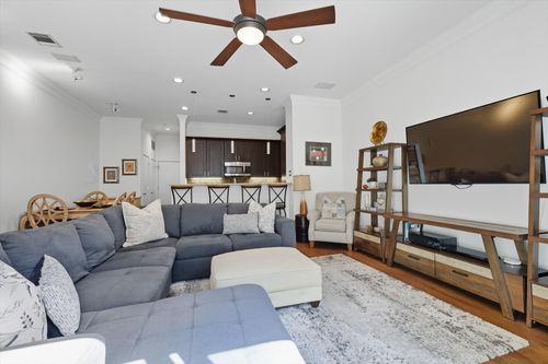 apt-7-4125 Cole Ave, Dallas, TX, 75204-8253 | Card Image