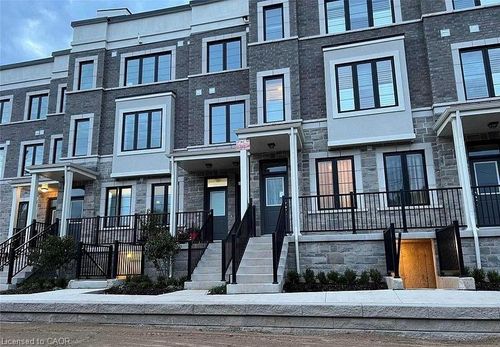 51-383 Dundas St E, Hamilton, ON, L8B1X6 | Card Image