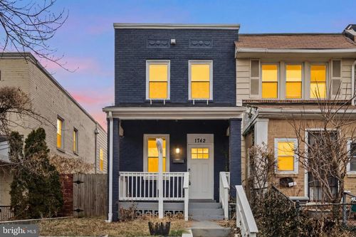 1742 L St Ne, WASHINGTON, DC, 20002-3010 | Card Image