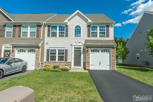 48 Heals Farm Rd, Burlngtn Twp, NJ, 08016-3180 | Card Image