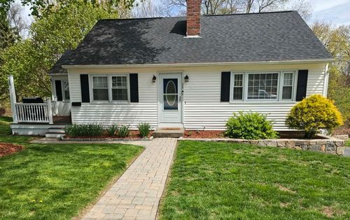 25 Manor Rd, Auburn, MA, 01501-3138 | Card Image