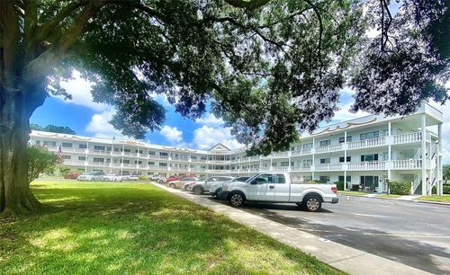 apt-72-2428 Columbia Dr, CLEARWATER, FL, 33763-3409 | Card Image