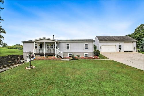 400 Oak Hill Rd, West Middlesex, PA, 16159-4004 | Card Image