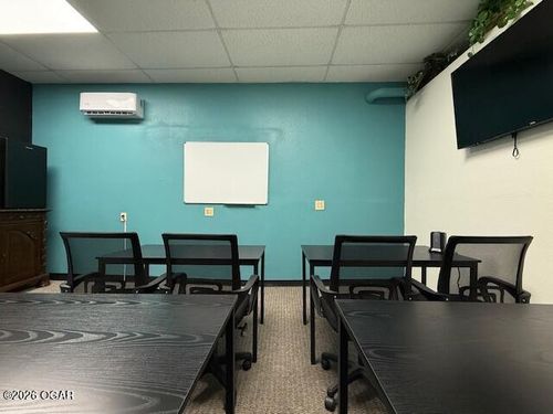c-110 W Spring Street, Neosho, MO, 64850 | Card Image