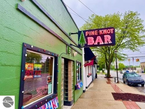 308 N State St, Alma, MI, 48801-1635 | Card Image