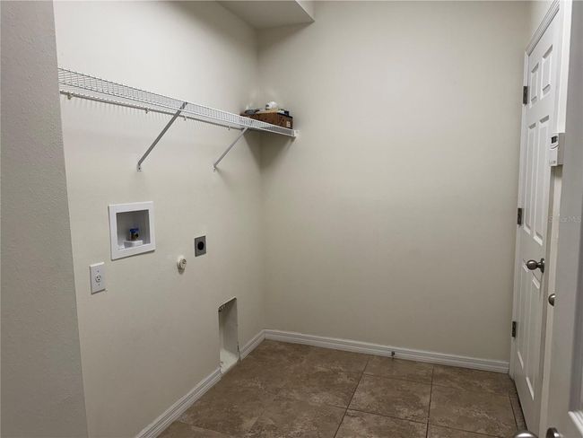 1570 Fox Grape Loop, House other with 3 bedrooms, 2 bathrooms and null parking in LUTZ FL | Image 25