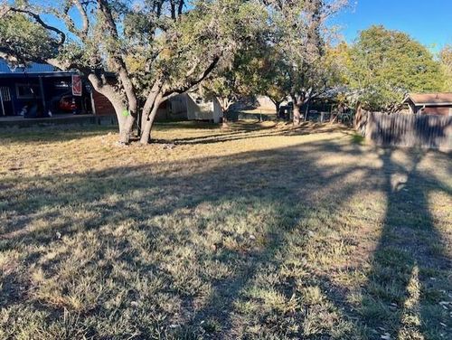 r-706 Leland St, Kerrville, TX, 78028-3050 | Card Image