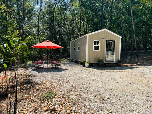 19760 Farm Road 1042, Exeter, MO, 65647-7294 | Card Image