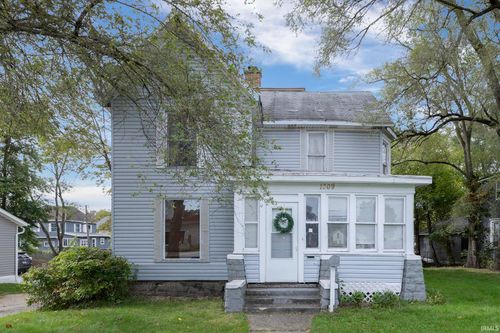 1309 Prairie Street, Elkhart, IN, 46516-3909 | Card Image