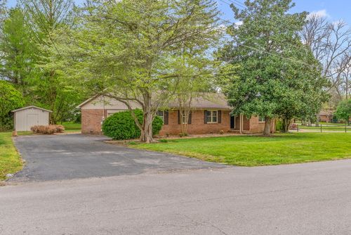 133 Windsor Dr, Hopkinsville, KY, 42240-1263 | Card Image
