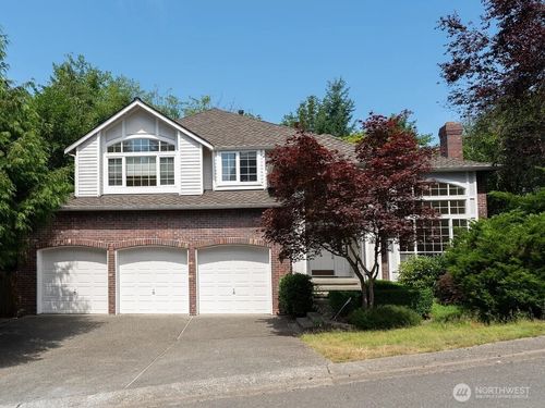 16410 Se 56th Pl, Bellevue, WA, 98006-5532 | Card Image