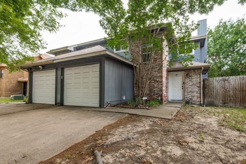 2643 San Sabastian Cir, Grand Prairie, TX, 75052-5377 | Card Image