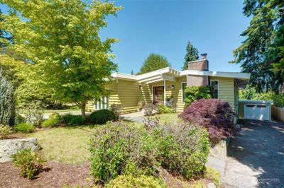 336 N 160th Street, House other with 5 bedrooms, 3 bathrooms and 1 parking in Shoreline WA | Image 2