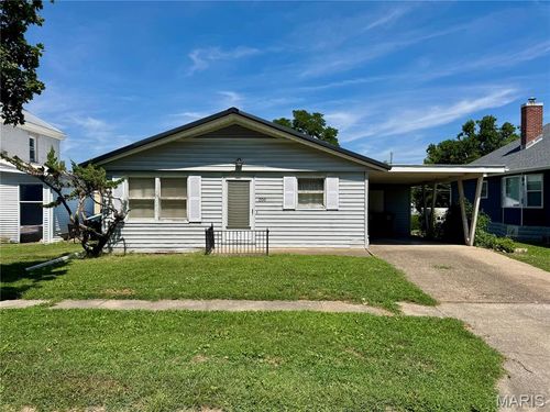 206 E Church St, Palmyra, MO, 63461-1604 | Card Image