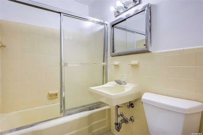 APT-18A - 102-10 66 Th Rd, Home with 1 bedrooms, 1 bathrooms and null parking in Forest Hills NY | Image 7