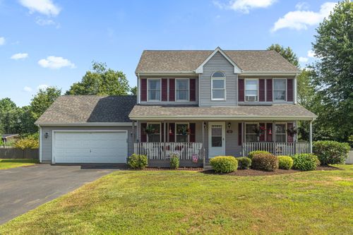 123 Dara Dr, Colchester, CT, 06415-1327 | Card Image