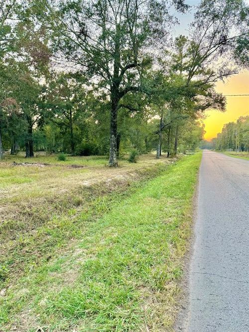 236-536 County Road 373, Splendora, TX, 77372-4157 | Card Image