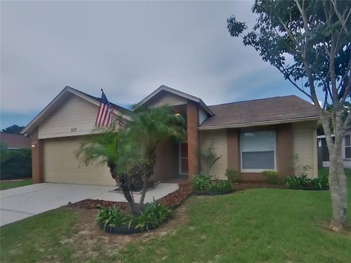 707 Sand Ridge Dr, VALRICO, FL, 33594-4032 | Card Image