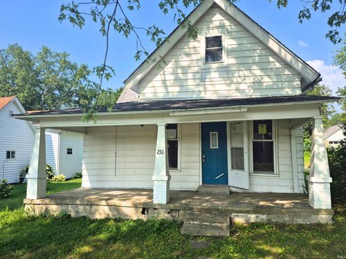 230 S High St, Jamestown, IN, 46147-8873 | Card Image