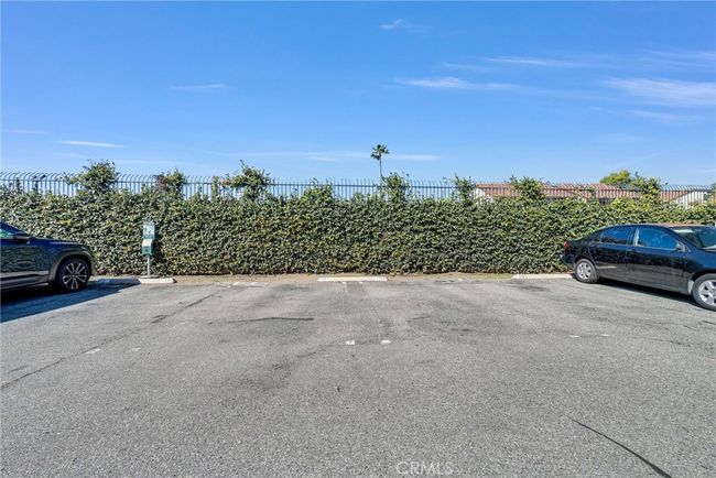 25429 Pine Creek Ln, Condo with 2 bedrooms, 1 bathrooms and 2 parking in Wilmington CA | Image 30