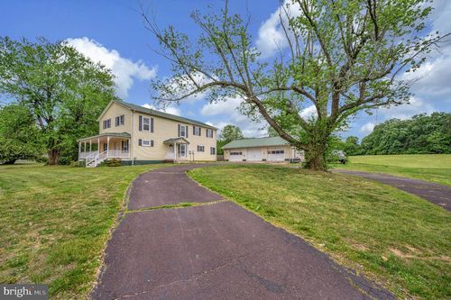 23202 Village Rd, UNIONVILLE, VA, 22567-2310 | Card Image