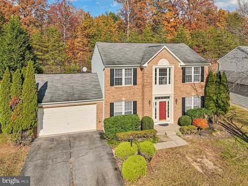 2880 Myrtlewood Dr, DUMFRIES, VA, 22026-4532 | Card Image