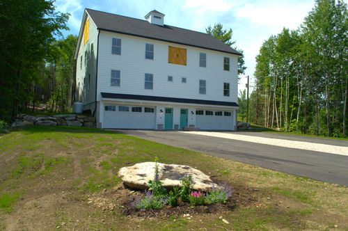 48B Pine St, Bethlehem, NH, 03574 | Card Image
