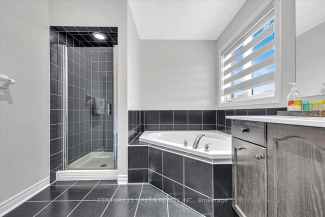 7 Accent Cir, House other with 6 bedrooms, 5 bathrooms and 4 parking in Brampton ON | Image 29
