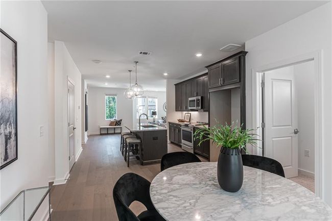 APT-1813 - 371 Grant Cir Se, Condo with 2 bedrooms, 2 bathrooms and null parking in Atlanta GA | Image 11