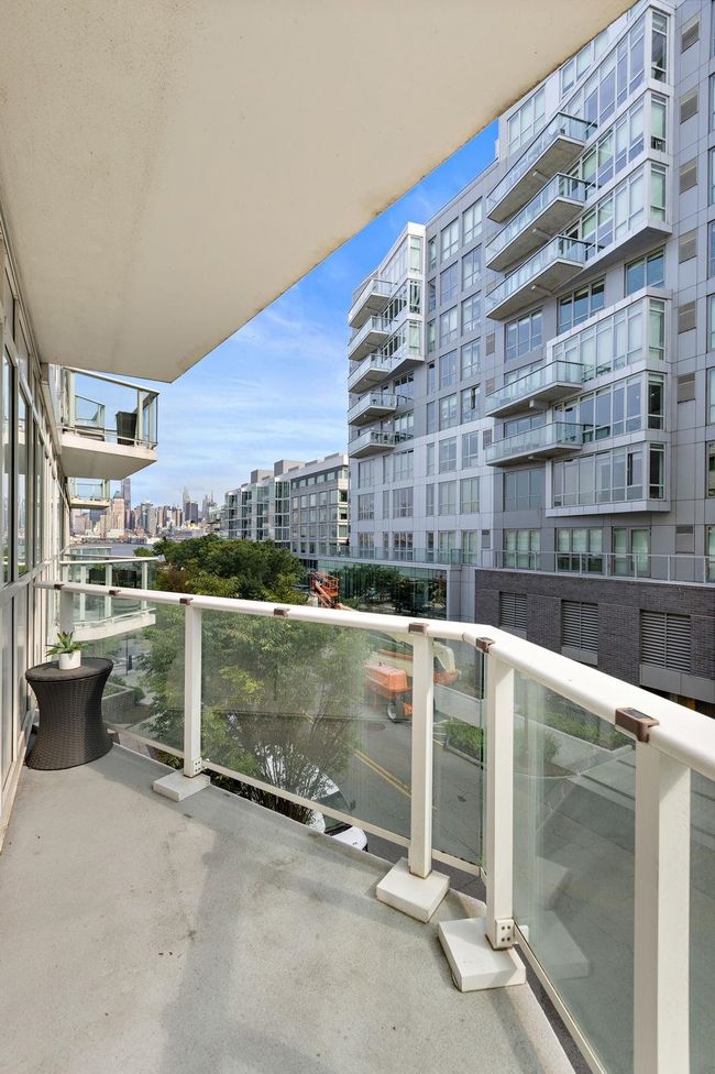 APT-318 - 800 Ave At Port Imperial Blvd, Condo with 1 bedrooms, 1 bathrooms and null parking in Weehawken NJ | Image 11