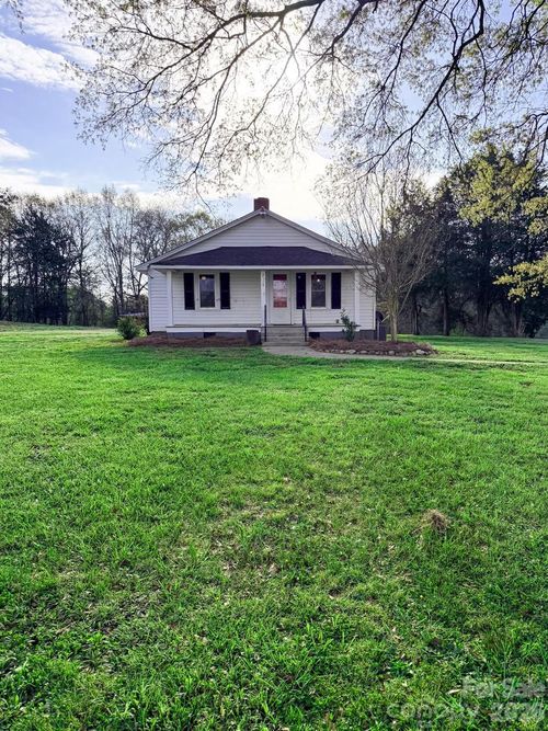2114 Shelby Hwy, Blacksburg, SC, 29702-7606 | Card Image