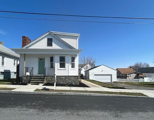 15 Bliss St, Dartmouth, MA, 02748-2618 | Card Image