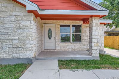 8843 Troy Dr, House other with 4 bedrooms, 2 bathrooms and null parking in San Antonio TX | Image 3